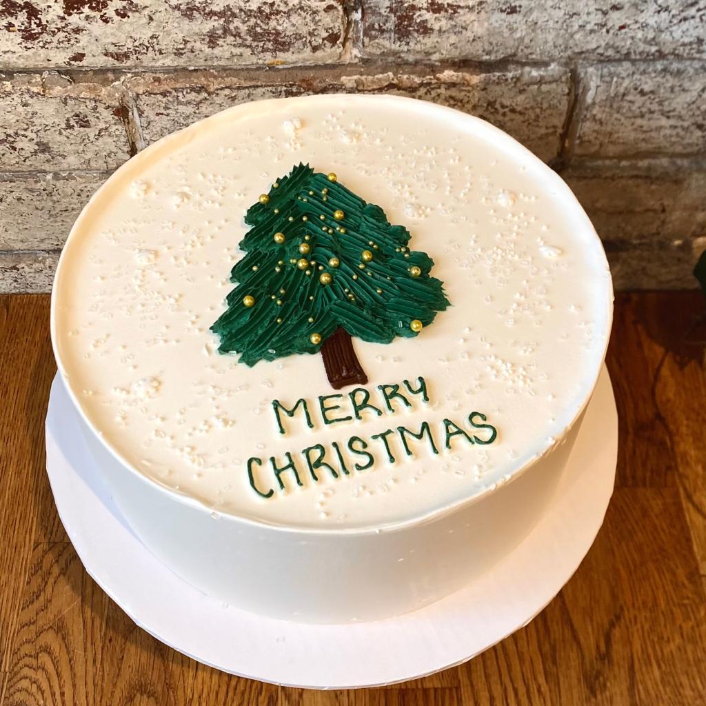 Christmas Tree Cake