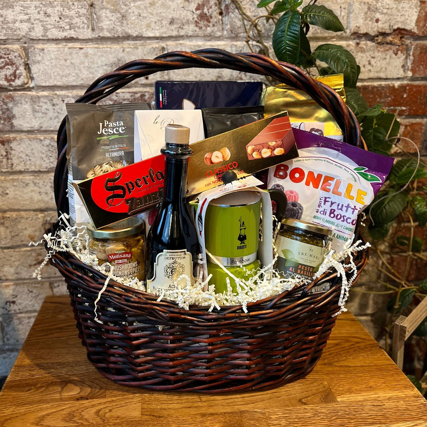 Christmas Gift Basket (Large)