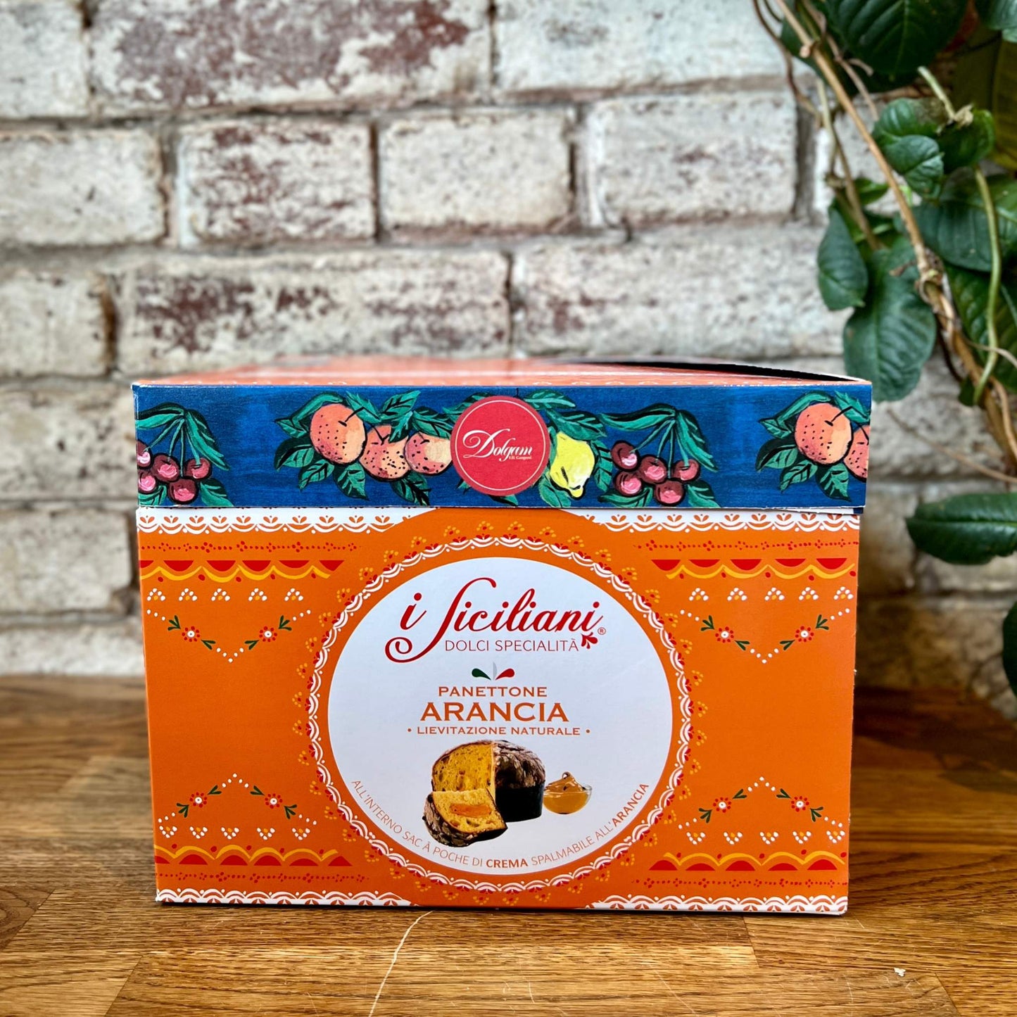 I Siciliani Panettone w/ Orange Cream