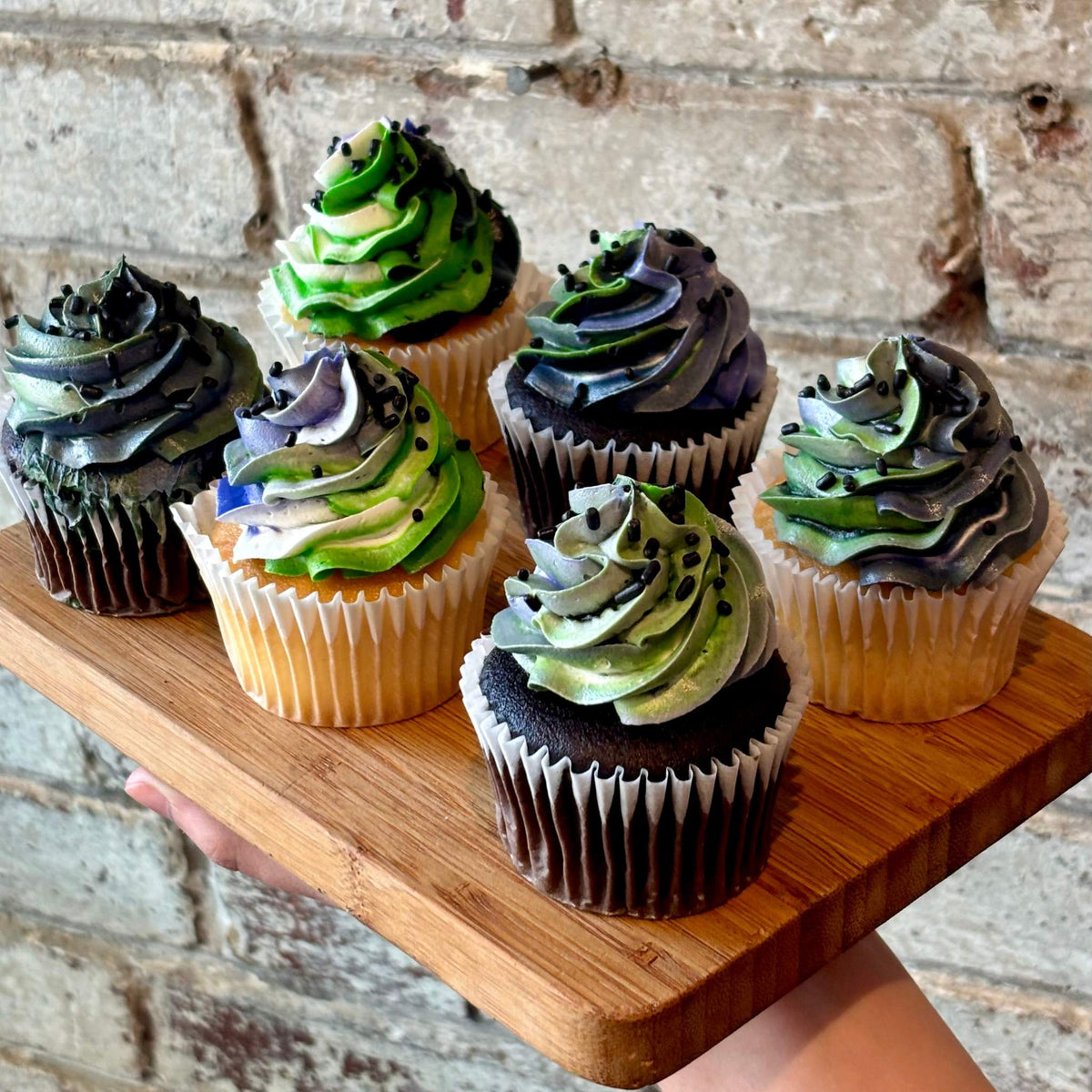 Beetlejuice Theme Cupcakes