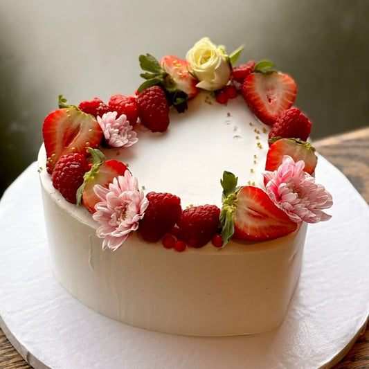 Berry Blossom Heart Cake