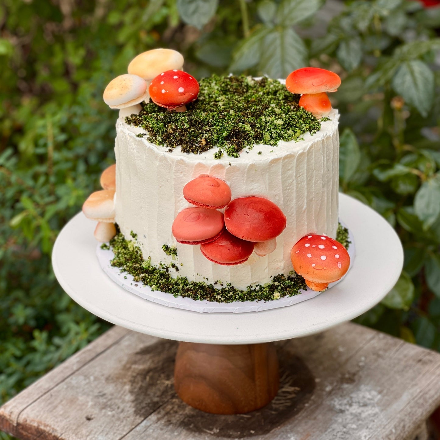 Mushroom themed cake with white base