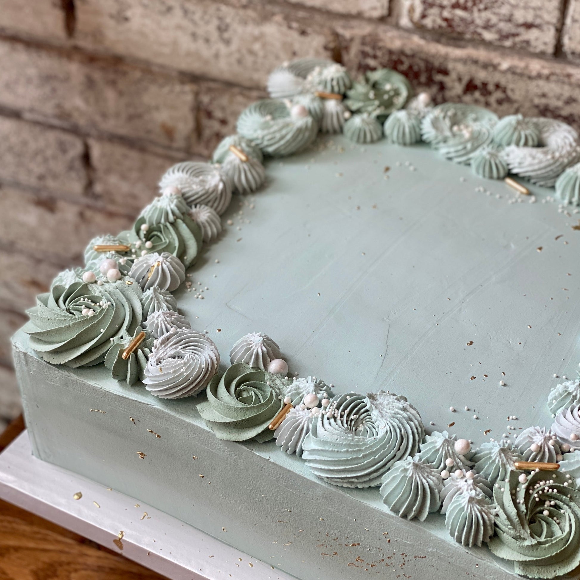 Light green sheet cake