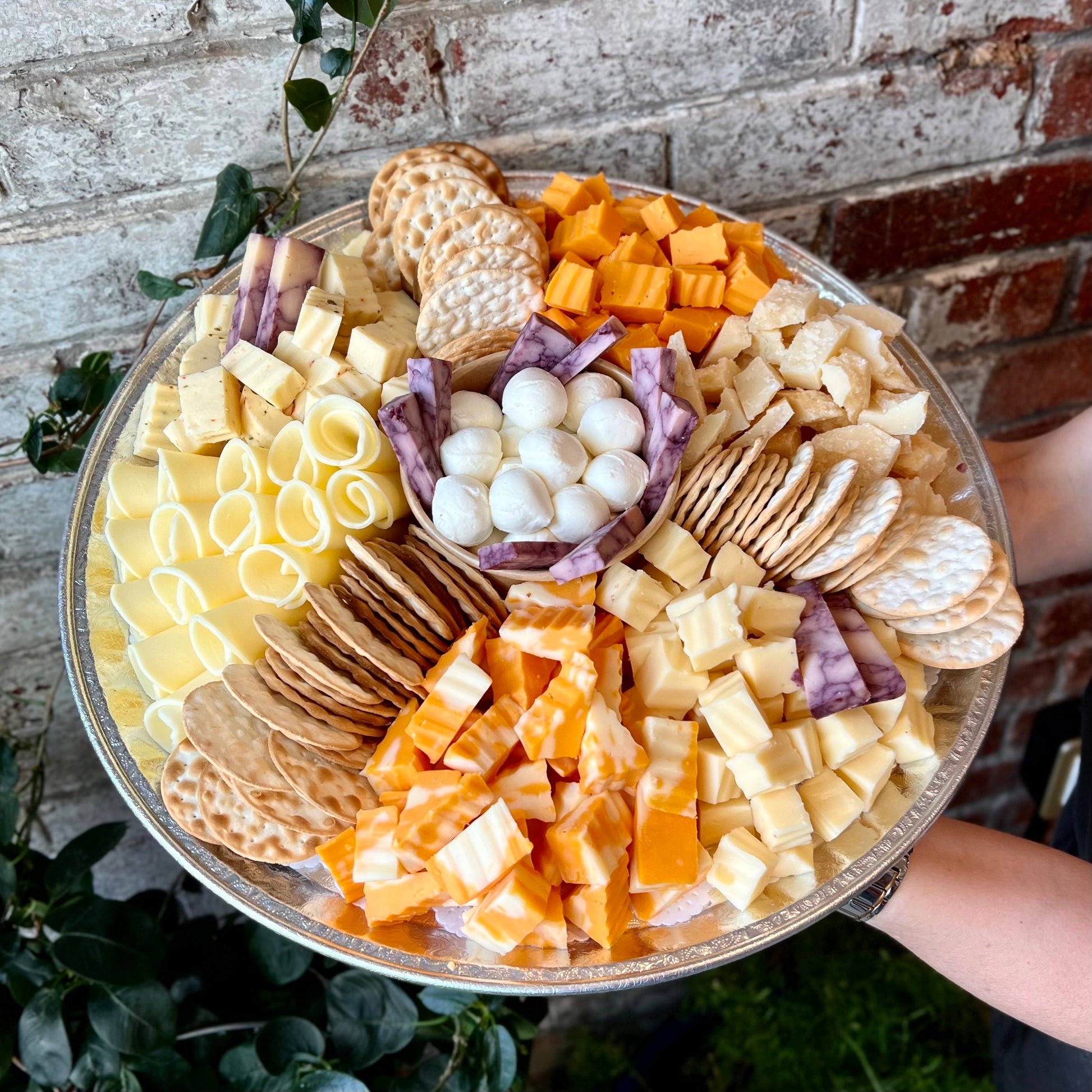 Assorted Cheese & Cracker Platter – Tre Mari Bakery