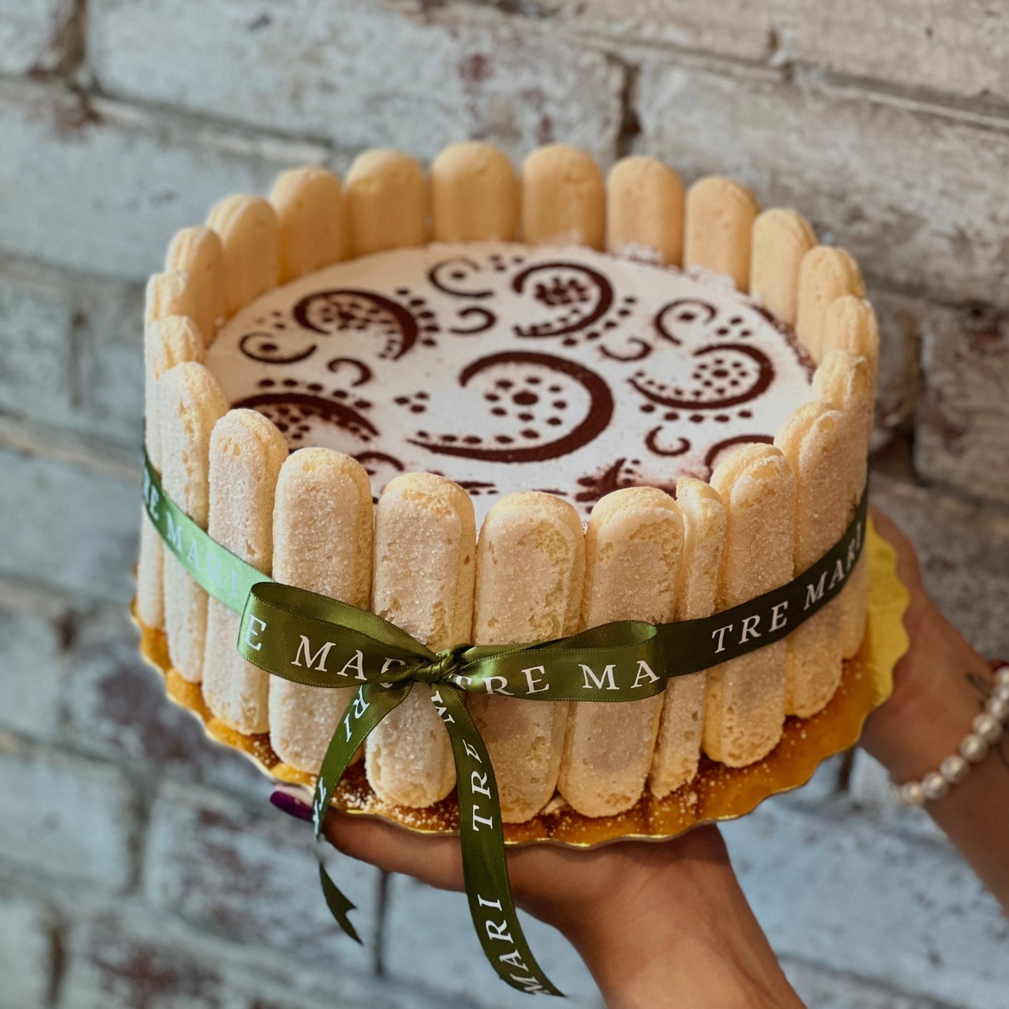 Tiramisu cake