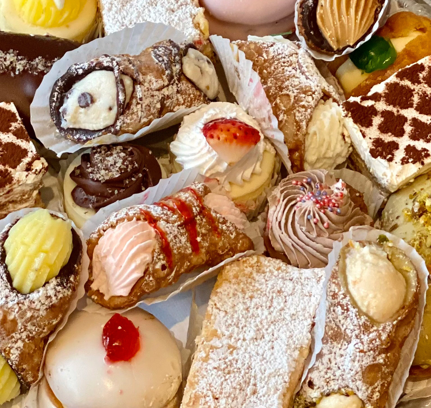Platter of Italian pastries