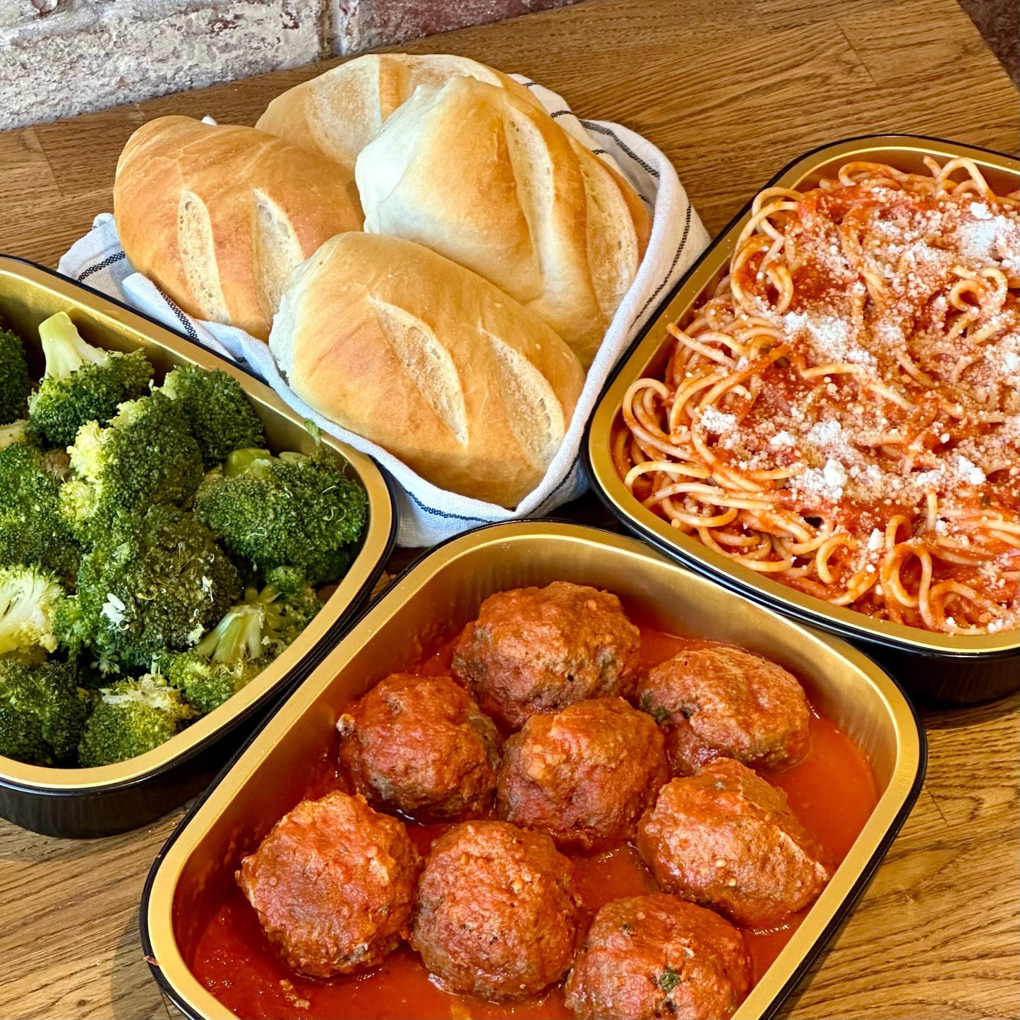 Spaghetti & Meatballs Dinner for 4