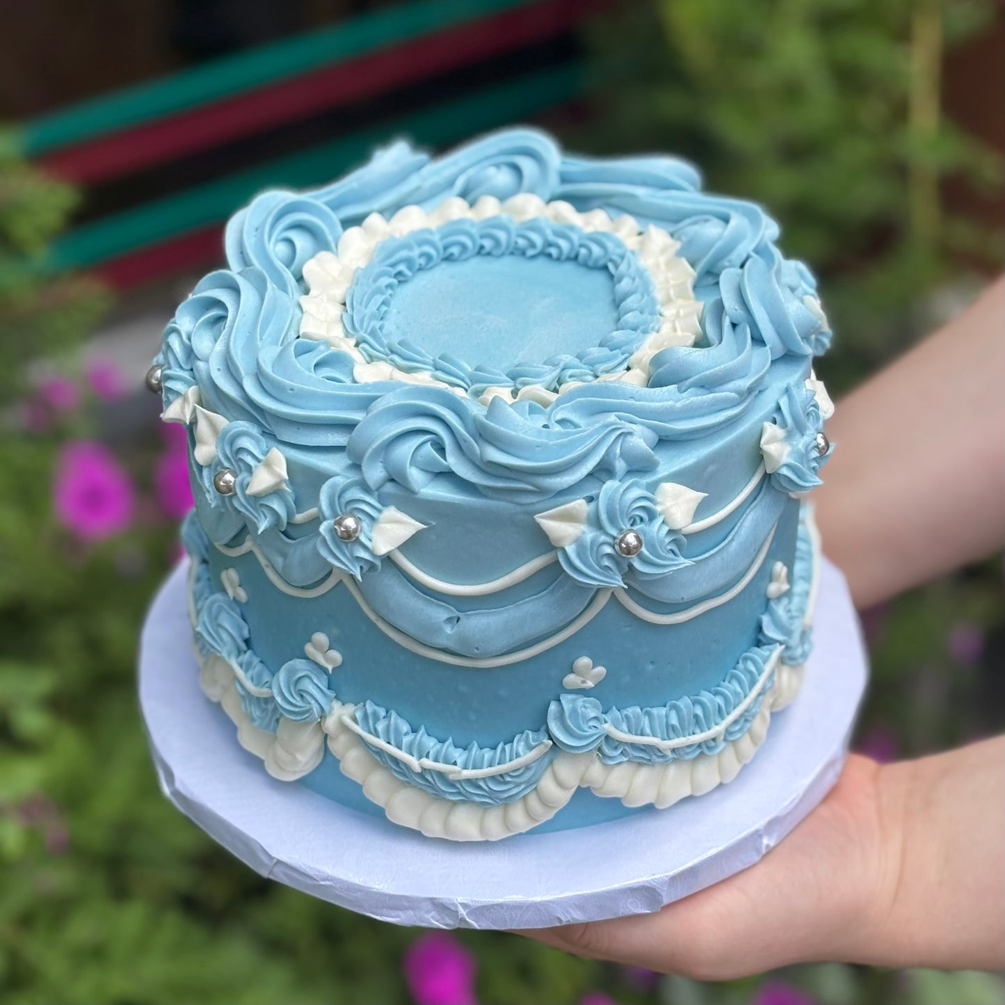 Royal Elegance Cake
