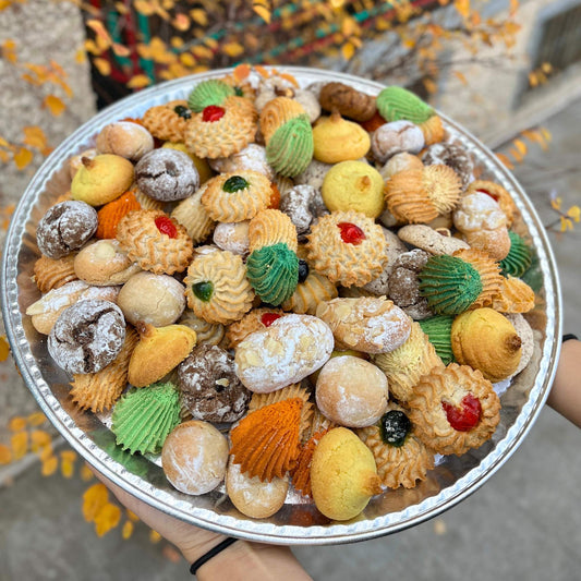 Amaretti Cookie Platter