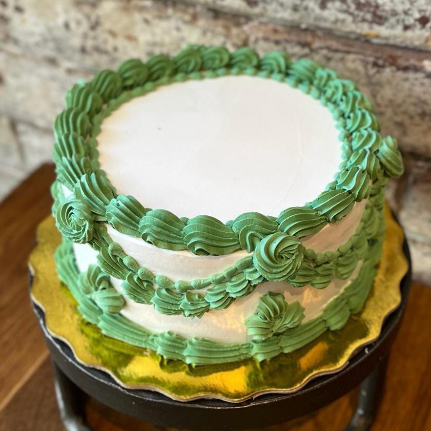 Green all vanilla cake
