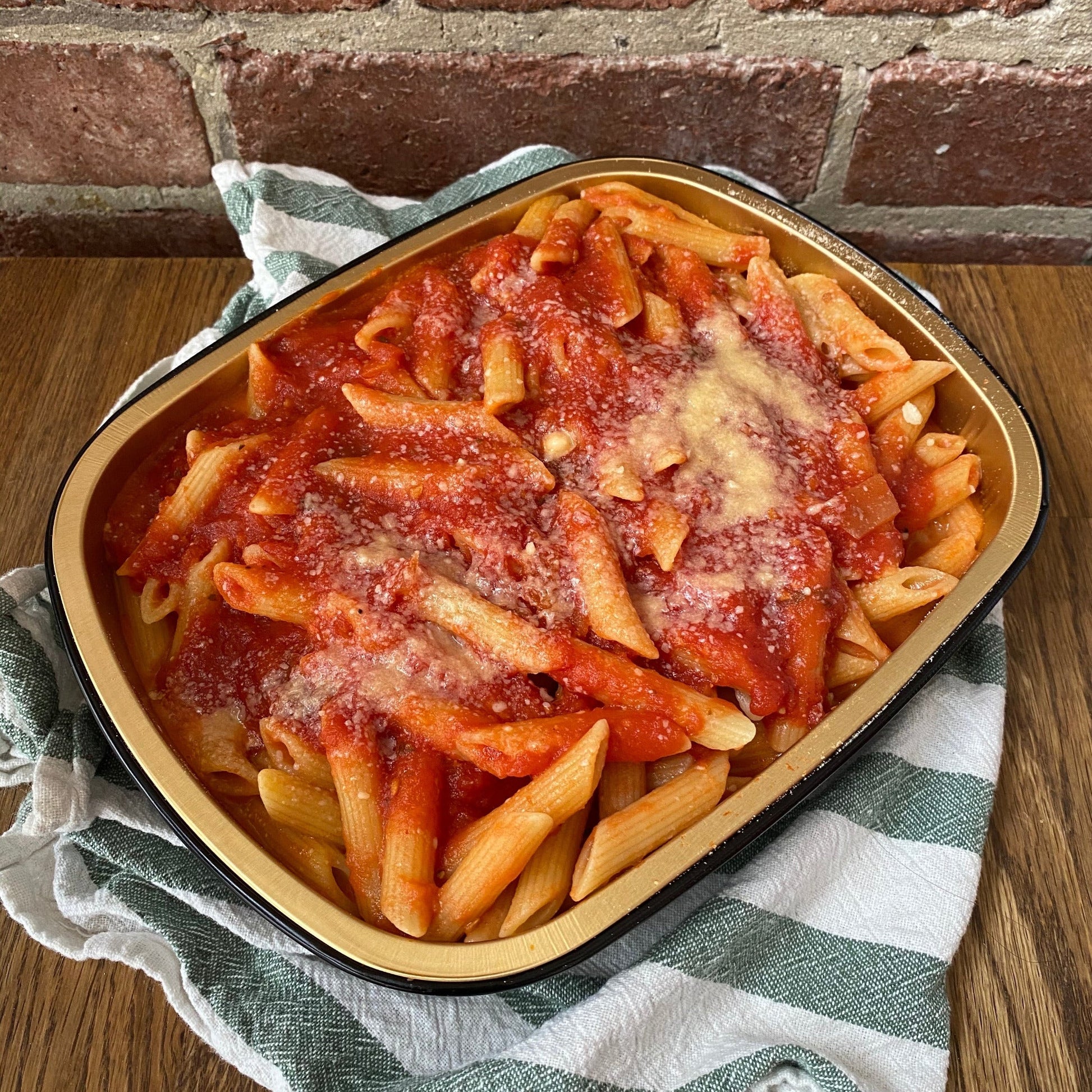 Penne in tomato sauce
