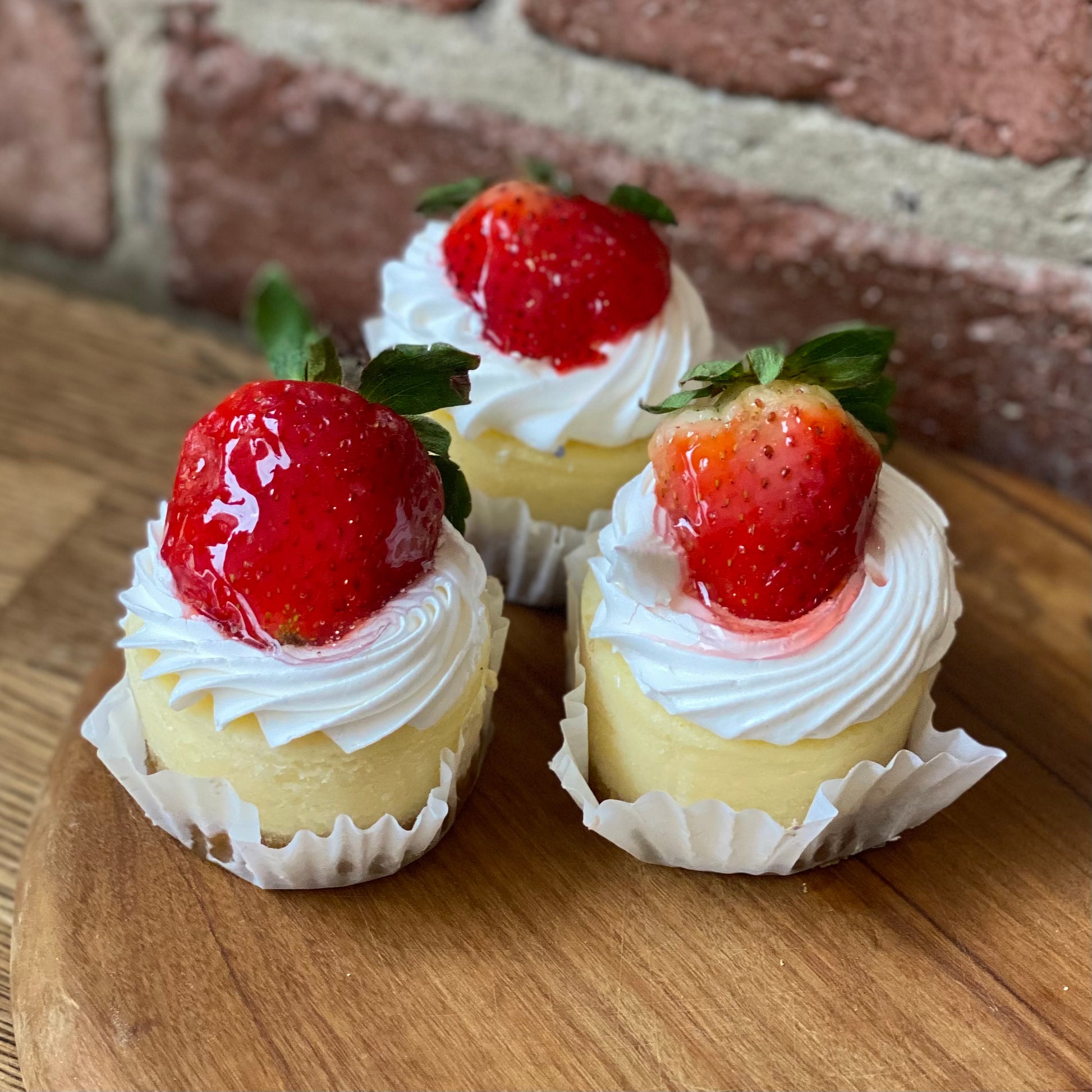 Mini Strawberry Cheesecake