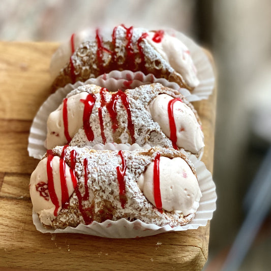 Strawberry Chantilly Cannoli