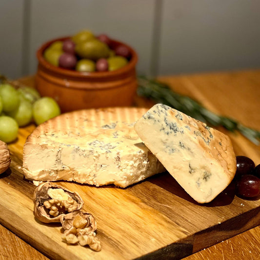 Smoked Blue Veined Gorgonzola (135g)