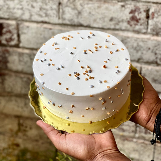 Silver & Gold New Year's Eve Cake