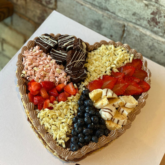 Heart-shaped sfoglia cake