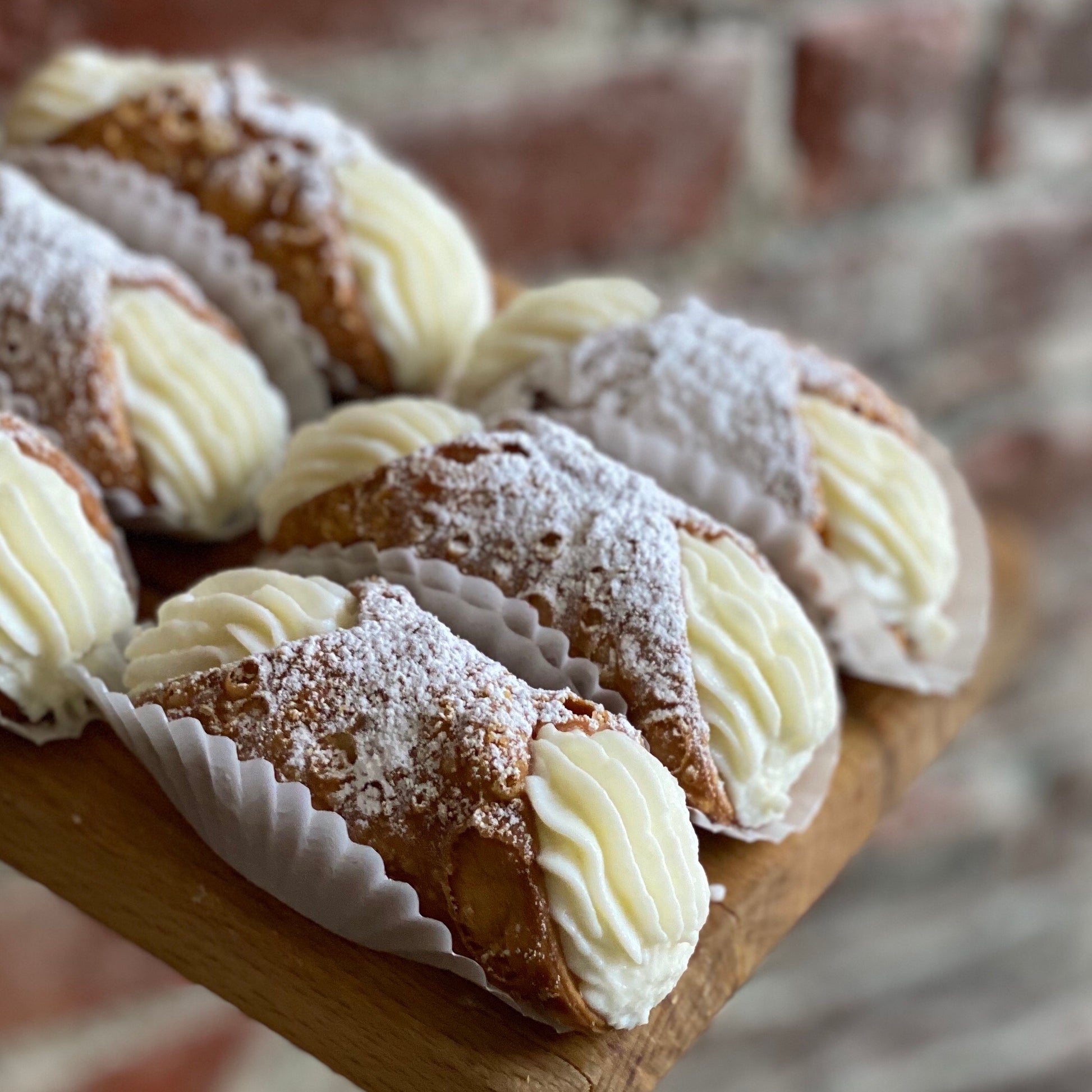 Ricotta Cannoli